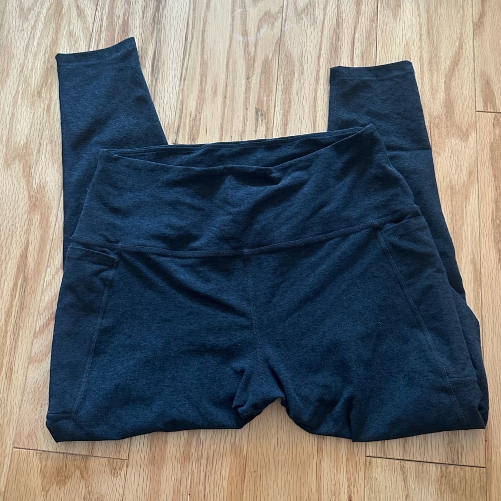 Beyond Yoga 3/4 length Leggings in Blue